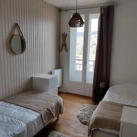 De 2 Avec Terrasse Et Wifi A A 1 Km Des Pistes Apartment *