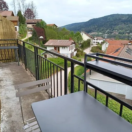 De 2 Avec Vue Sur Le Lac Jardin Et Wifi A A 1 Km Des Pistes Appartement