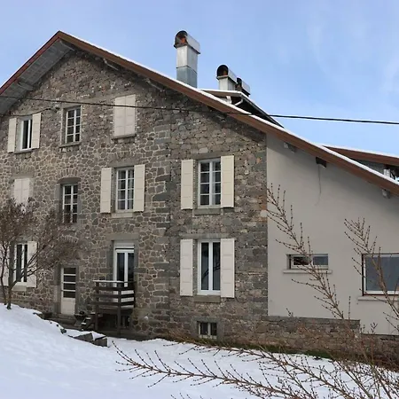 De 2 Avec Terrasse Et Wifi A A 1 Km Des Pistes Apartment