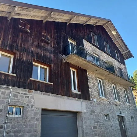 De 2 Avec Vue Sur Le Lac Jardin Et Wifi A A 1 Km Des Pistes